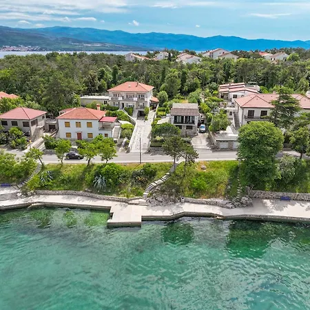 Karla Apartment Silo (Krk)